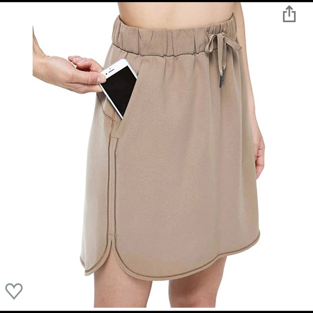 NWT Lululemon On The Fly Skirt